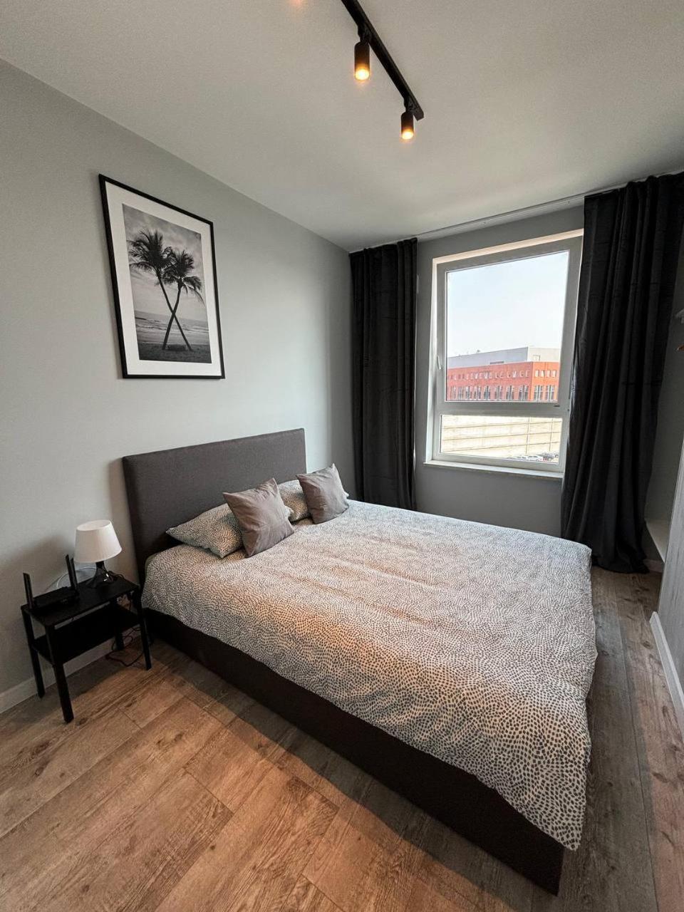 Star A122 Apartment Warsaw